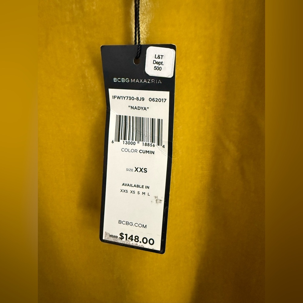 BCBBMaxazria Nadya Velvet Top Size XXS Women Cumin Gold Yellow Classic Cami - Picture 6 of 6